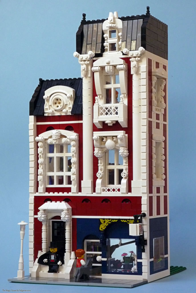 Smart Bricks' Magic House